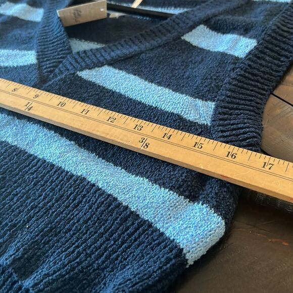 FREE PEOPLE Navy Santa Monica Vest Small - Picture 6 of 6